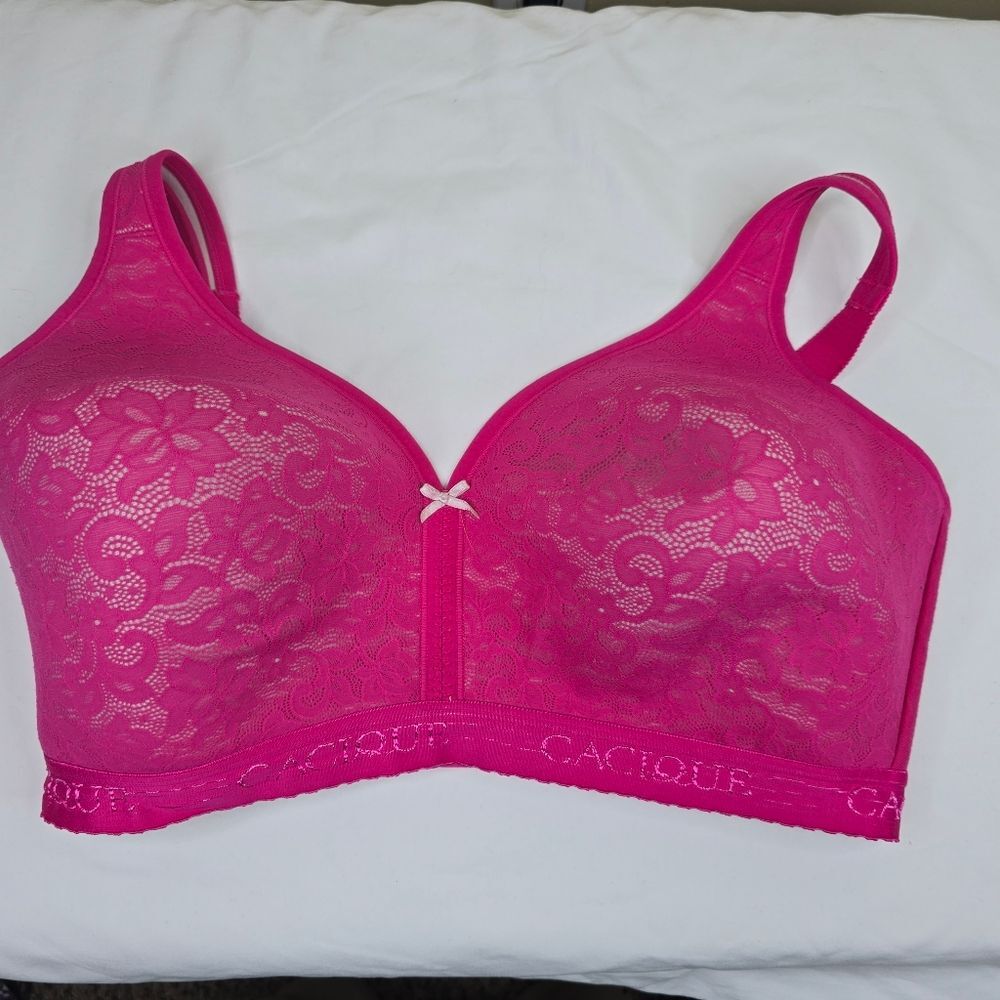Cacique Pink Lace Bra